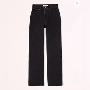 Abercrombie and Fitch The 90s Relaxed Jean Ultra High Rise 28 Black